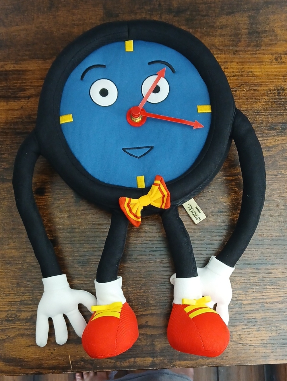 Don't Hug Me I'm Scared Kidrobot Clock
